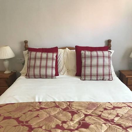 The Cock Inn Bed And Breakfast Glemsford Extérieur photo