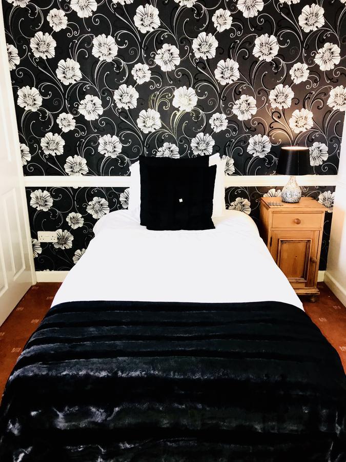 The Cock Inn Bed And Breakfast Glemsford Extérieur photo